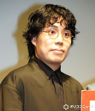 令和ロマン・くるま、初監督映画でオダギリジョーに翻弄される「何言い出すかわからなかった」　まさかの“カンペ”提案も