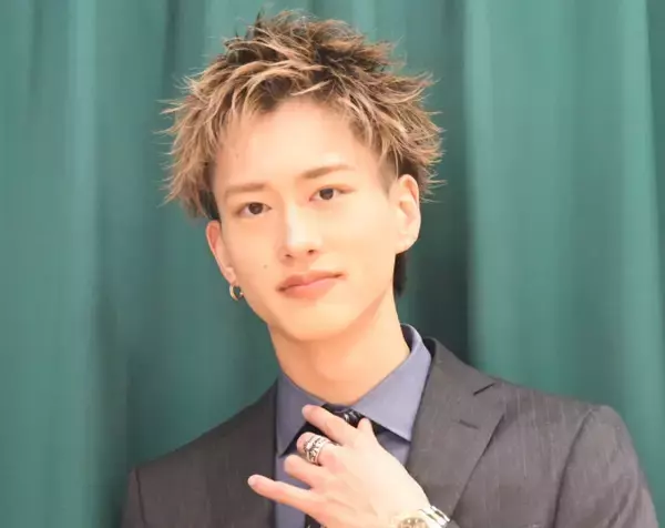 BUDDiiS・MORRIE（森英寿）、年内活動休止を報告　腰椎椎間板ヘルニアで療養「焦ることなく治療とリハビリに専念」　年内の公演＆活動再開時期について説明