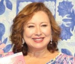 キャシー中島、夫＆孫ら家族と過ごす“思い出たっぷり”の自宅内部を紹介「オシャレ」「どれ1つとっても素敵」