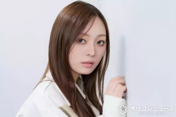 元乃木坂46梅澤美波、髪色変化に反響「美しすぎるのよ」「大人の色気が溢れすぎてる」
