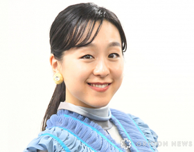 伊藤みどり「なんと…後ろに」観客席の大物アーティストに驚愕 浅田真央も映り込み「すごい3ショット」と反響