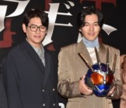 要潤＆賀集利樹、25年ぶり完全新作の『アギト』に感慨　100歳まで仮面ライダー宣言「頑張ります！」