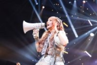 FRUITS ZIPPER・早瀬ノエルが初ソロ曲「メガフォン」リリース　大盛況のソロライブでも披露