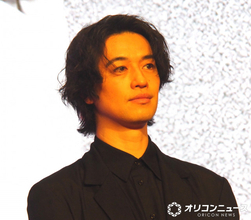 斎藤工、18歳の新星・望月春希に衝撃「この出会いが人生のターニングポイント」　はるな愛の原点を描く『This is I』で主演