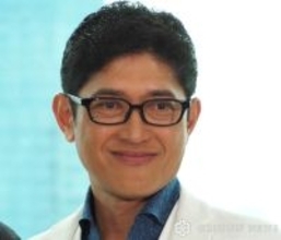 薬丸裕英、実母＆孫と“母の日”に家族団らん楽しむ「一緒にご飯を食べに行きました」　週末の思い出ショットを公開