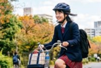ヘルメット着用”努力義務“が「安全を考えるきっかけになった」自転車乗車時に備えたい軽量ヘルメット