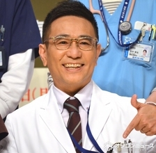 八嶋智人『救命病棟24時』27年ぶりレギュラー復帰は“試練”　ユーモア交え自身の見どころをアピール「悲哀を感じていただければ」