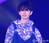 「樋口幸平、個性派スタイルを着こなす　長身活かした存在感放つ」の画像1