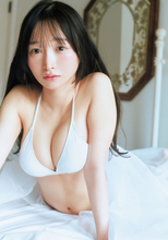 今年関西大学卒の注目アイドル、ギャップのある超絶スタイルを初公開　満を持して水着ショット披露