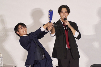 渡部秀＆齋藤璃佑、BLドラマ秘話＆胸キュン実演　『キスは捜査のあとで』最終話直前に猛アピール