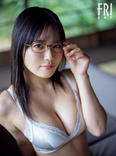 Gカップ・東雲うみ“二刀流ボディ”惜しげもなく披露