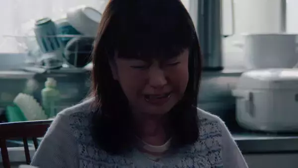 61歳主婦が家出→戻ると夫＆娘から悲惨な“仕打ち”「最悪の旦那と娘」「捨てたくなるのもわかる」『夫婦と16歳』第10話【ネタバレあり】