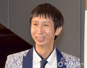 アンガールズ・山根良顕、“DIY”した家具をお披露目「すごい！」「これはパパかっこいいですね」