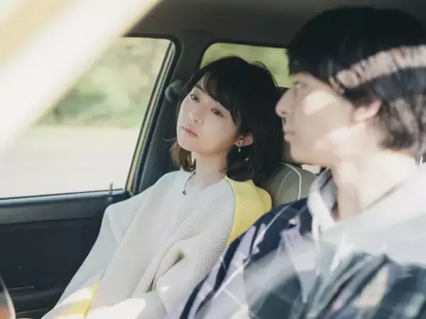 高杉真宙×伊藤万理華、『架空の犬と嘘をつく猫』幼なじみから大切な人へ車中の告白シーン解禁