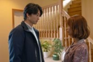 「1番生々しいんだけど」伊藤健太郎、“事務員”とベッドシーンに反響「今日も濃厚だった」『略奪奪婚』第7話【ネタバレあり】