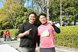 「元阪神タイガース・原口文仁氏、大病克服→現役復帰→フルマラソン完走　秋山拓巳氏と友情の並走」の画像1