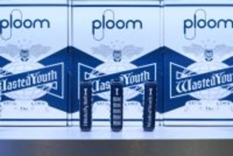 「Ploom AURA」が人気ブランド「Wasted Youth」とコラボ、限定デザインBOXを1日限りのポップアップで数量限定発売