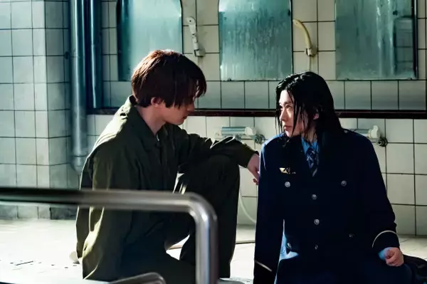 篠原涼子、ジェシーと脱獄劇へ　『パンチドランク・ウーマン』第5話冒頭映像公開