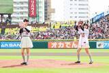 「「ラブライブ！」大西亜玖璃＆相良茉優、東北楽天でセレモニアルピッチ「あっという間」「やらかしました」【コメント全文】」の画像1