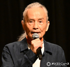 秋野太作、「俺たちの旅」作詞・作曲の小椋佳と丁々発止「あの人をイジれるのは僕ぐらい」