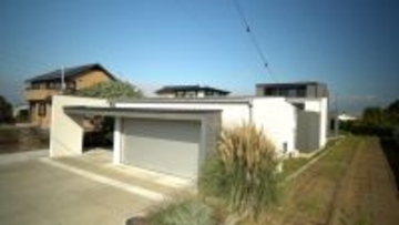 アンガールズ田中、「さばき方がうまい」　奥行36メートルの家→玄関すぐの部屋に工夫『となりのスゴイ家』