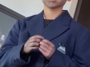 帰宅した小5息子に母親「草むらに隠れて訓練してたん？」　衝撃的な姿が1140万回以上再生「オモロすぎる」