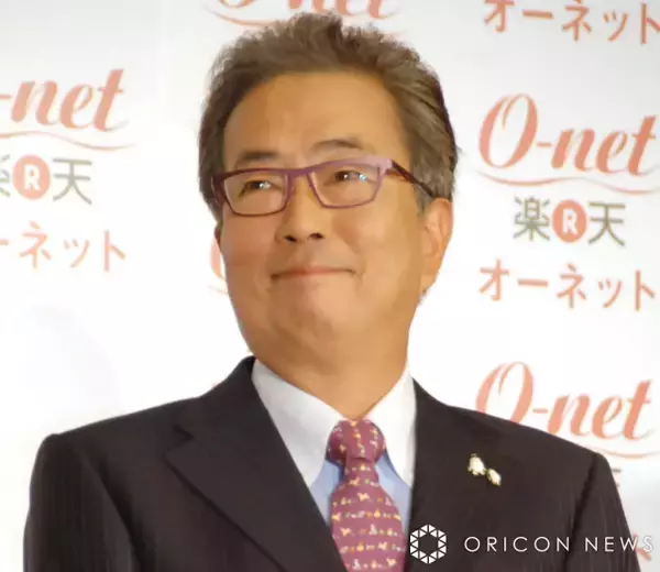 大和田獏、手作りの鍋料理＆副菜を紹介「身体が温まりそう」「美味しそう」