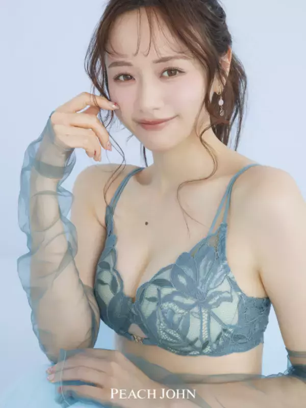ピーチ・ジョン“新ミューズ”森香澄、ランジェリーショット解禁で反響「すばらしいスタイル」「まさに天使！」