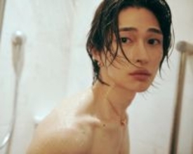 “ヒアルロン酸の魔術師”紀田基邦、白衣を脱ぎ捨て大胆カットに挑戦　“イケメン医師”1st写真集発売が決定