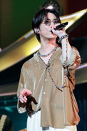亀梨和也、機転利かせ会場沸かす　開演遅れを自ら説明「爆笑トークからスタート」