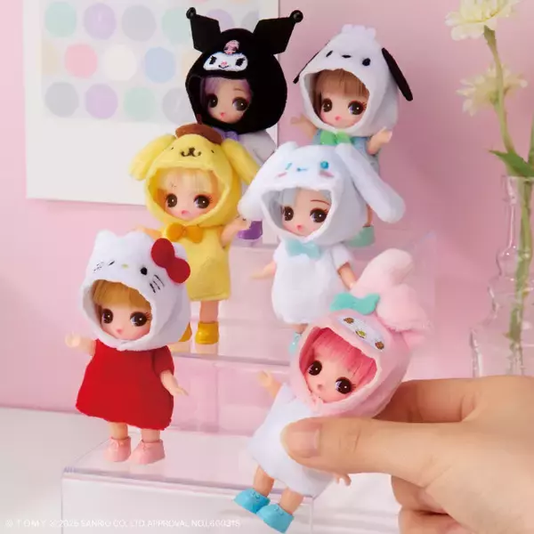 リカちゃんが“手のひらサイズ”に…バッグチャームにもなる新シリーズ「ぷちリカちゃん」誕生、第1弾はサンリオ＆ナルミヤとコラボ
