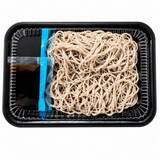 「【イオン】トップパリュの「調理麺」容器など簡素化　「大盛ざるそば」つゆカップ・薬味・わさび・ほぐし水なしに【主な例】」の画像1