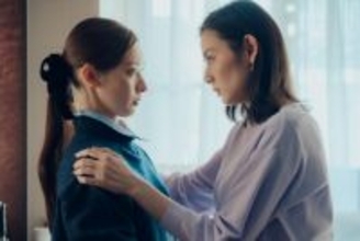 宮本茉由“菜穂”、夫の不倫相手と遭遇　修羅場の事態に　『この愛は間違いですか～不倫の贖罪』第7話【あらすじ】