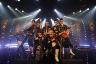 ロバート秋山が歌い続ける『秋山歌謡祭』　氣志團とOne Night限りのコラボ決定「行こうぜ、委託運営の向こうへ」