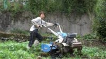 「よく生き延びてる」…京大卒業→総合商社→山里でシングルライフ　本とネット駆使して奮闘