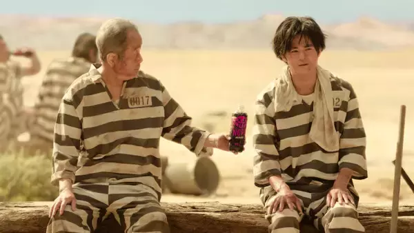 リリー・フランキー、鈴鹿央士をかわいがりまくり「画面で見るより好青年」　ゲーム好きの共通点も披露