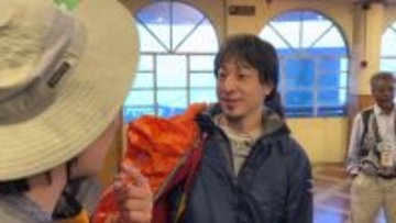 ヒマラヤ山脈の麓で“ひろゆき節”　令和ロマン高比良くるまをド直球イジリ