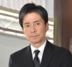 郷ひろみ、最愛の母・輝代さんへ感謝の思い「こころの支えをありがとう」　葬儀・告別式で喪主としてあいさつ【全文掲載】