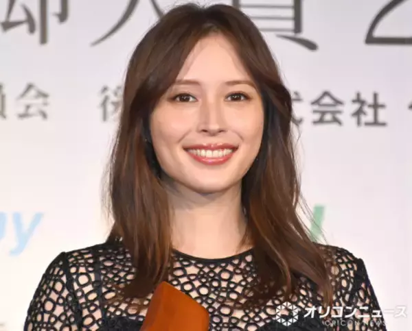 広瀬アリス、顔まで“傷だらけ”…過酷な仕事後ビジュアルに反響「リアルな傷とアザがたくさん」「これも良い勲章」