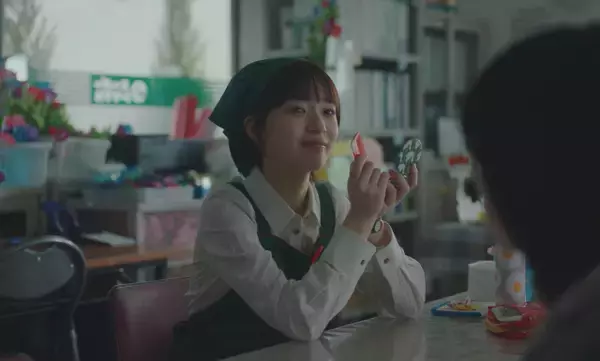 映画『モブ子の恋』早瀬憩、唐田えりか、草川拓弥、荒木飛羽“恋の応援団”場面写真