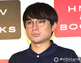 空気階段・水川かたまり、ロング髪＆ナチュラルメイク姿に「マジで吉沢亮だわ」「色っぽ」「綺麗すぎん？」