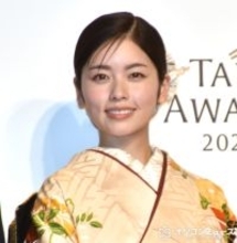 小芝風花、富山で1人居酒屋デビュー　カウンターで横に座った女性と仲良くなる「一緒に乾杯しました」