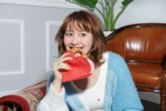 シンガー・ソングライターの有華が入籍報告「音楽に想いをのせて感謝の気持ちを届けていけたら」