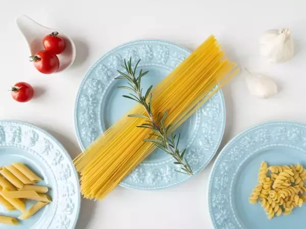 「白米・パスタやめなくていい」主食を“ちょい糖質オフ”に変えるだけの食事管理、“主食系糖質オフ食品”を厳選