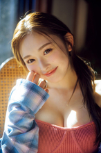 “国民的ギャル”ゆうちゃみ、自然体な表情満載　デジタル写真集“未収録カット”解禁