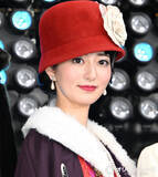 「安藤奈々子、華やか衣装で『仮面ライダーマイス』出演　見た目とは違い中身は「ツンケンしていて負けん気が強い」」の画像1