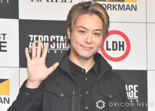 EXILE TAKAHIRO、GLAY・TAKUROと“花火”を楽しむ仲良し2ショットに反響「とってもいい笑顔」「素敵なご関係」　自身の思いも語る