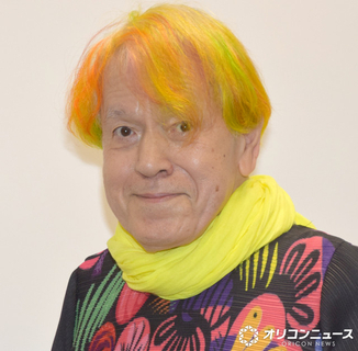 86歳・志茂田景樹、白髪を生かしたカラフルなヘアスタイルのバリエーション公開「白髪フサフサの高齢者に流行ることを願って！」「まだまだ変化させます」