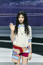 HYBEの新人・TUIDE、デビュー　日本人メンバー・SAKI「すてきなメンバーとデビューできてうれしい」
