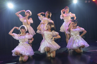 Sophia la Modeがデビューワンマンライブを開催　多彩な楽曲で描いた“物語”